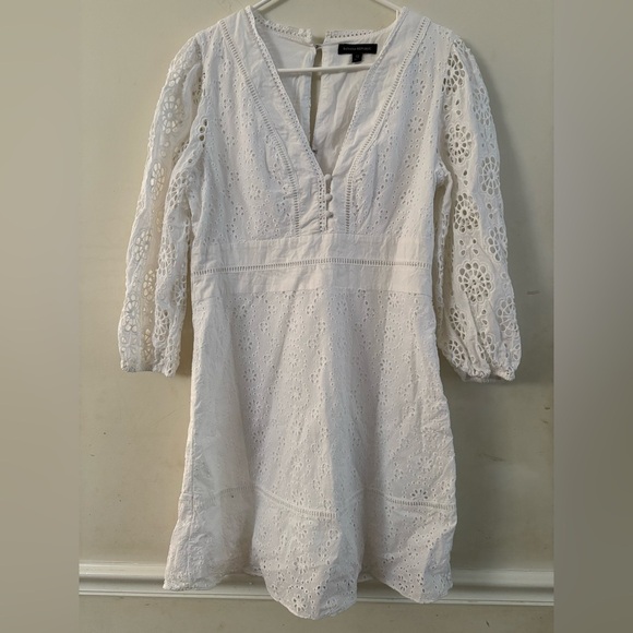 Banana Republic Eyelet Puff-Sleeve White Mini Dress size 12 - Picture 7 of 7